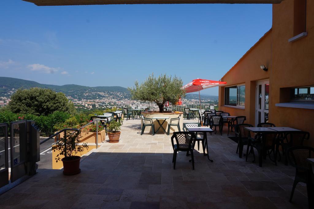 Logis Hotel Le Col De L'Ange Draguignan Exterior photo