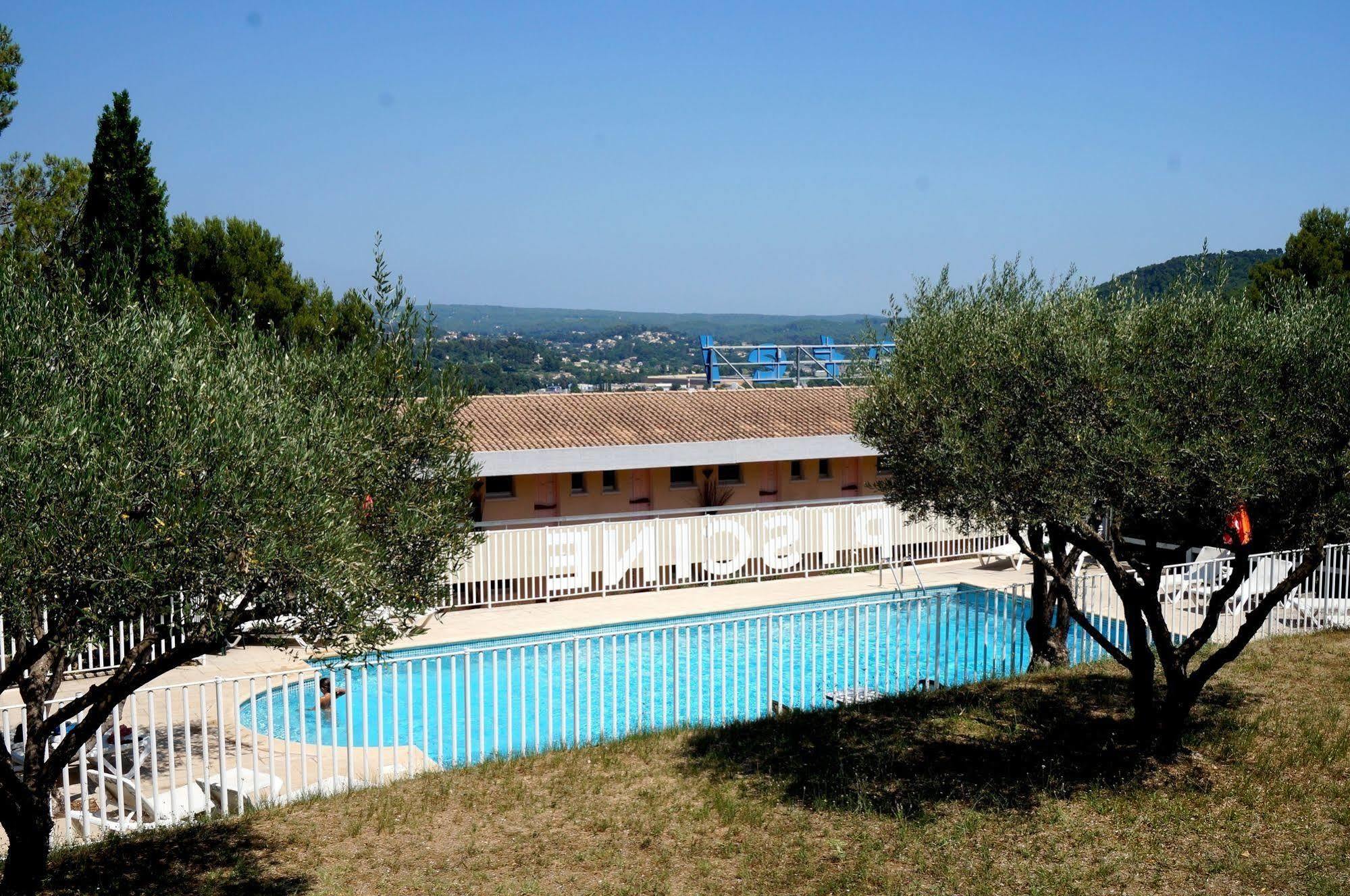 Logis Hotel Le Col De L'Ange Draguignan Exterior photo